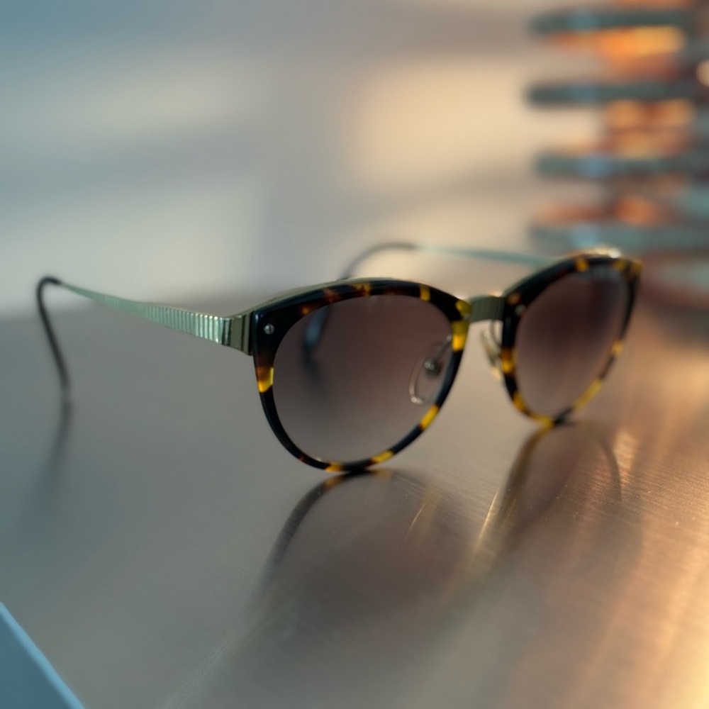 CHRISTIAN ROTH TORTOISE SHELL SUNGLASSES